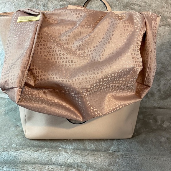 Cedar Street Kate Spade ♠️ Tote - Picture 12 of 15